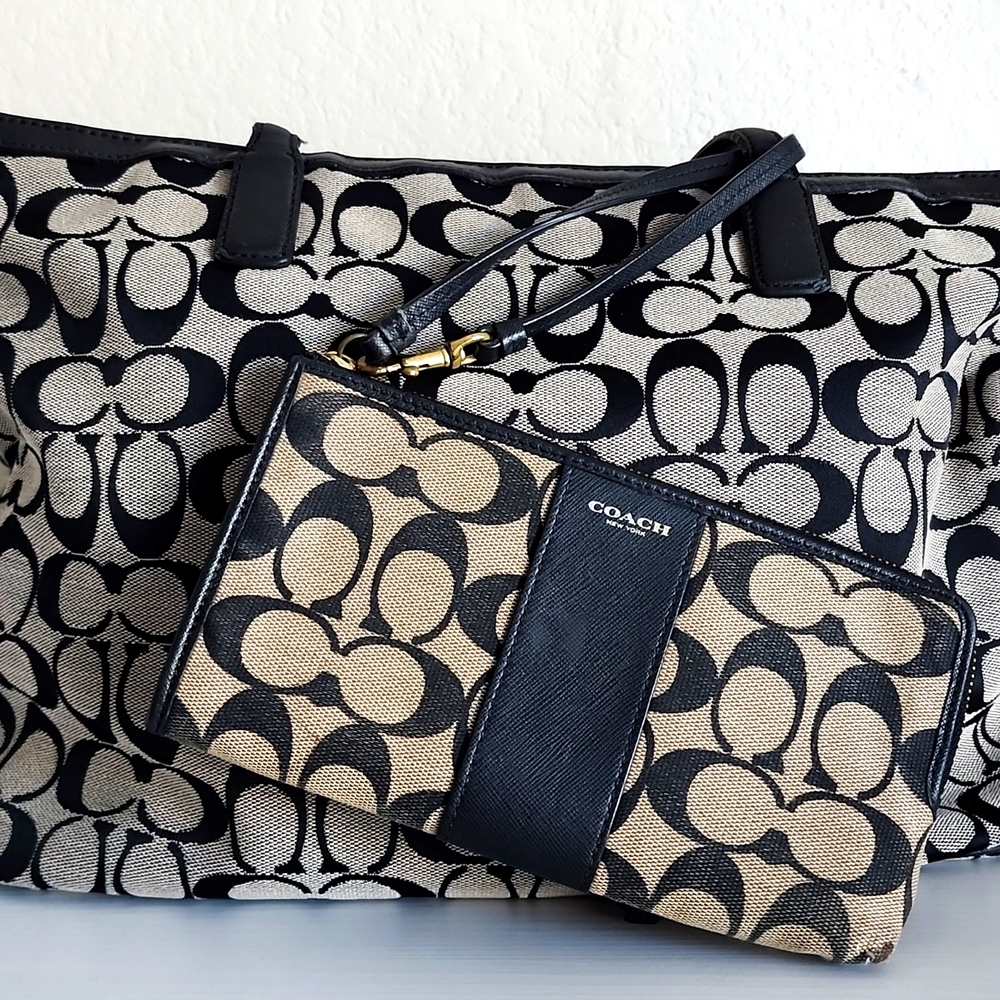 Coach Tote & Wristlet